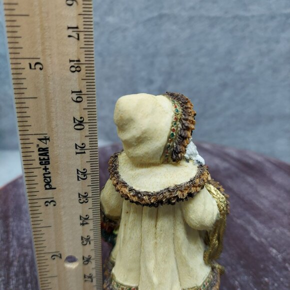 The International Santa Claus Collection St. Mikulase Slovakia Figurine - Picture 8 of 8